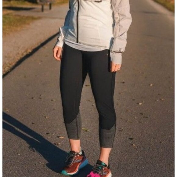 On Running Tights 2 in Black Size Small - Picture 1 of 13